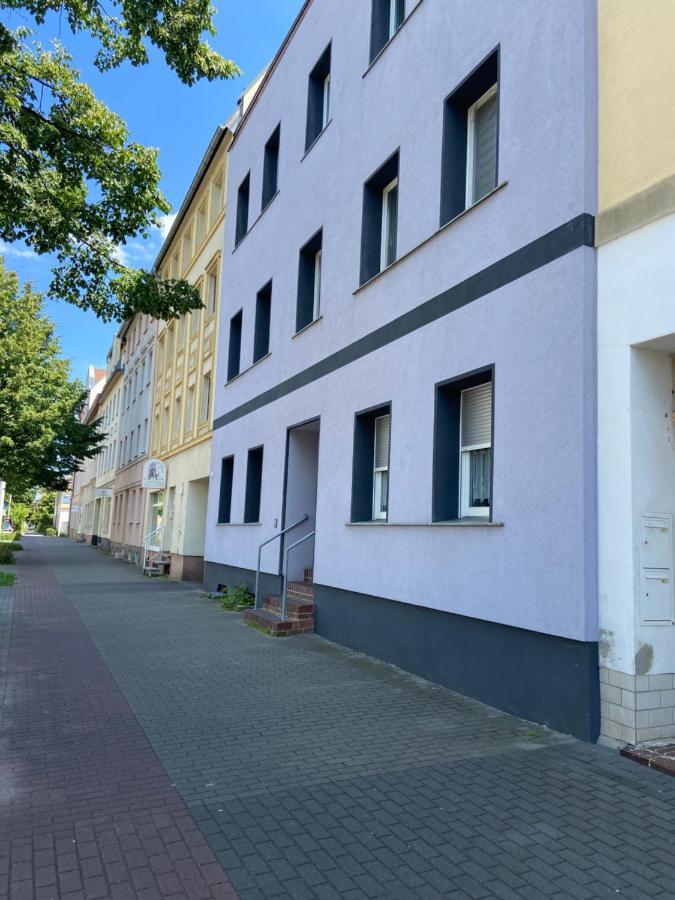 Schoene Ferienwohnung Mit Kostenlosem Parkplatz Cottbus Exterior photo